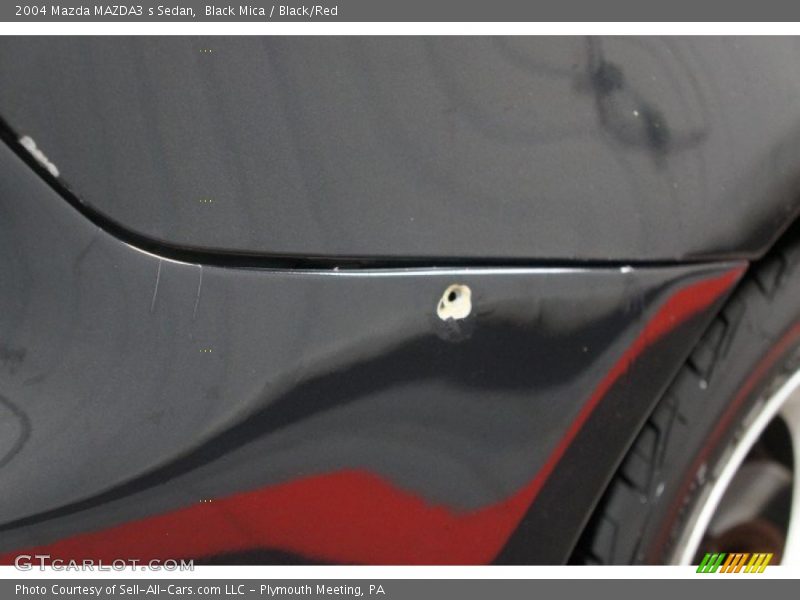 Black Mica / Black/Red 2004 Mazda MAZDA3 s Sedan