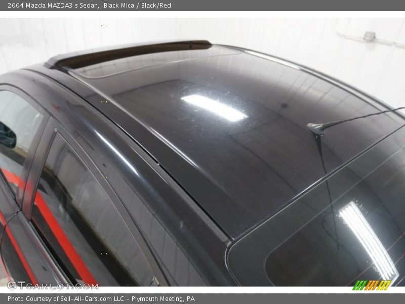 Black Mica / Black/Red 2004 Mazda MAZDA3 s Sedan
