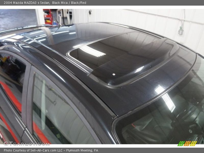 Black Mica / Black/Red 2004 Mazda MAZDA3 s Sedan