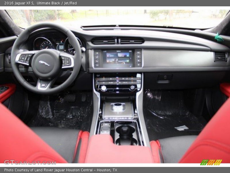 Ultimate Black / Jet/Red 2016 Jaguar XF S