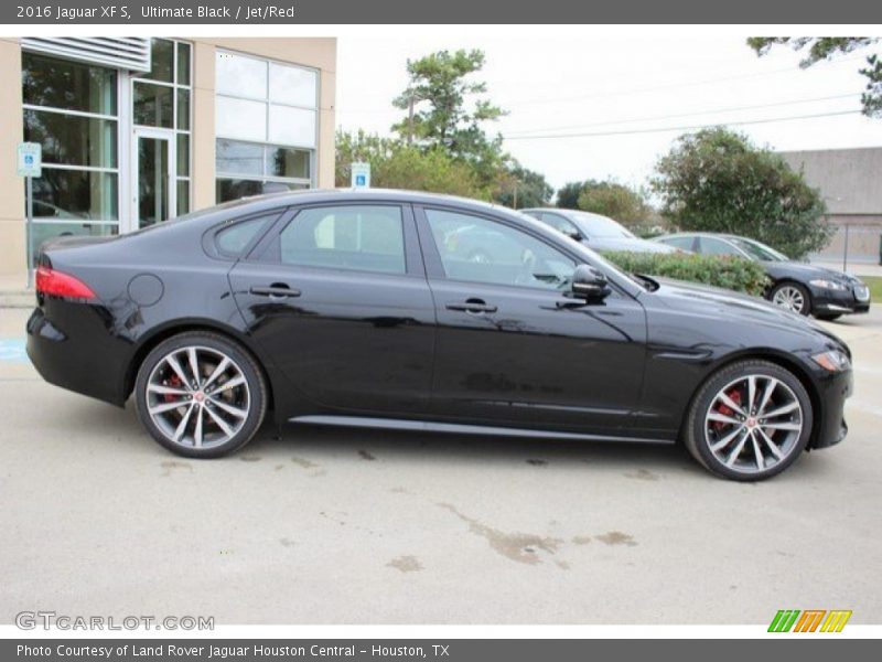 Ultimate Black / Jet/Red 2016 Jaguar XF S