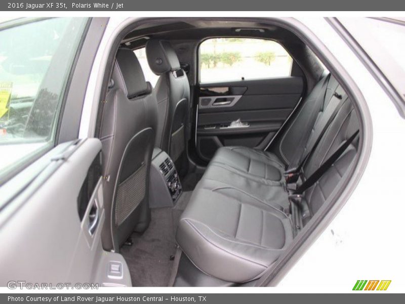 Polaris White / Jet 2016 Jaguar XF 35t