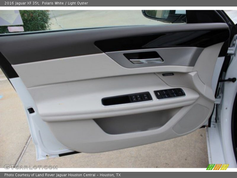 Polaris White / Light Oyster 2016 Jaguar XF 35t