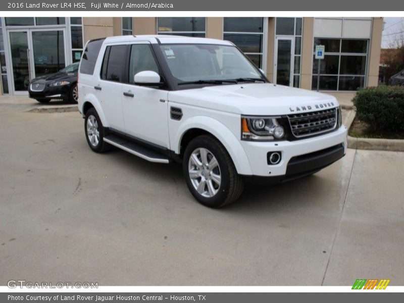 Fuji White / Almond/Arabica 2016 Land Rover LR4 HSE