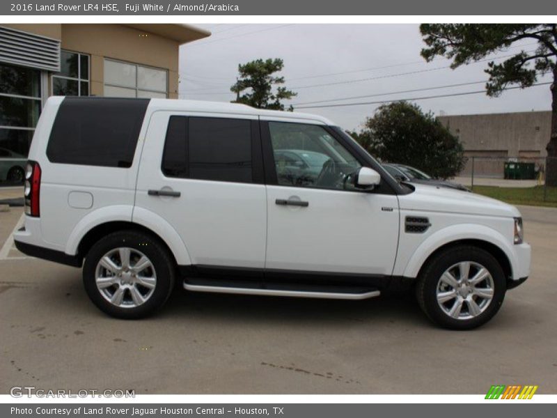 Fuji White / Almond/Arabica 2016 Land Rover LR4 HSE