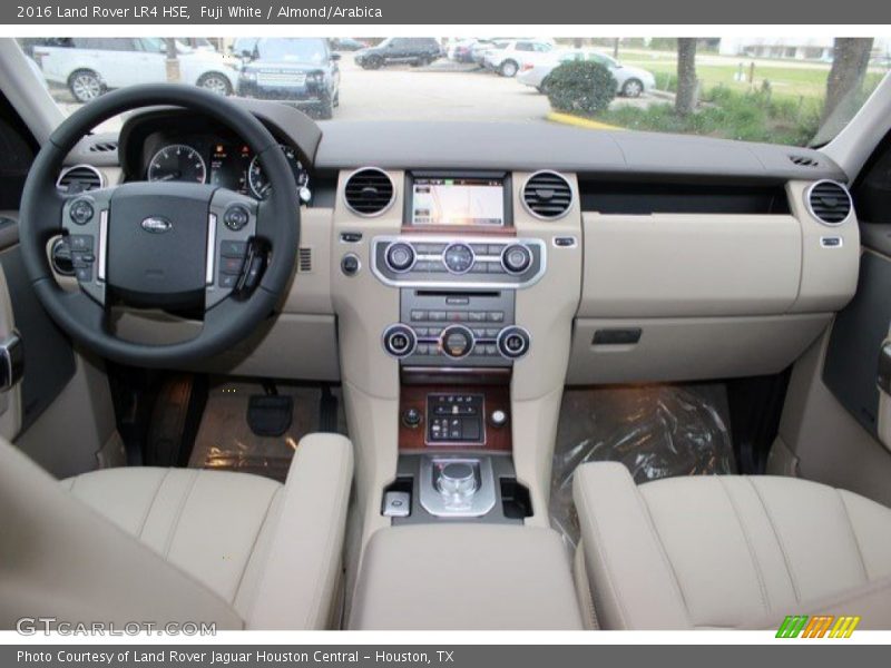 Fuji White / Almond/Arabica 2016 Land Rover LR4 HSE