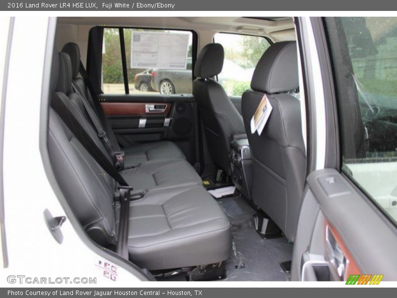 Fuji White / Ebony/Ebony 2016 Land Rover LR4 HSE LUX