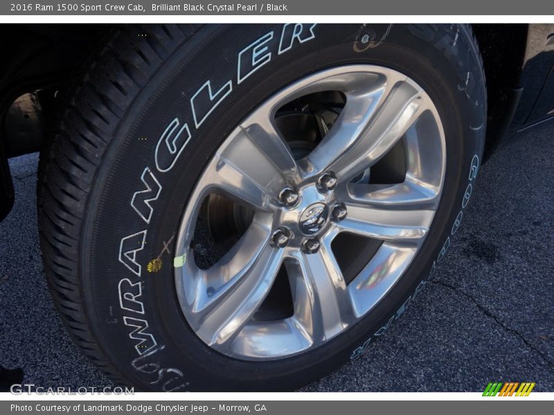 Brilliant Black Crystal Pearl / Black 2016 Ram 1500 Sport Crew Cab