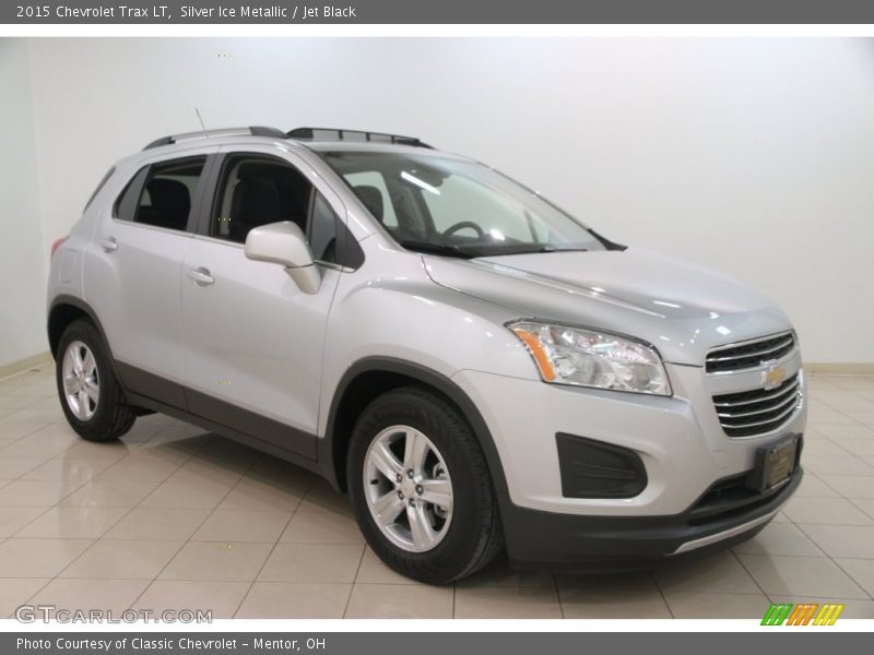 Silver Ice Metallic / Jet Black 2015 Chevrolet Trax LT