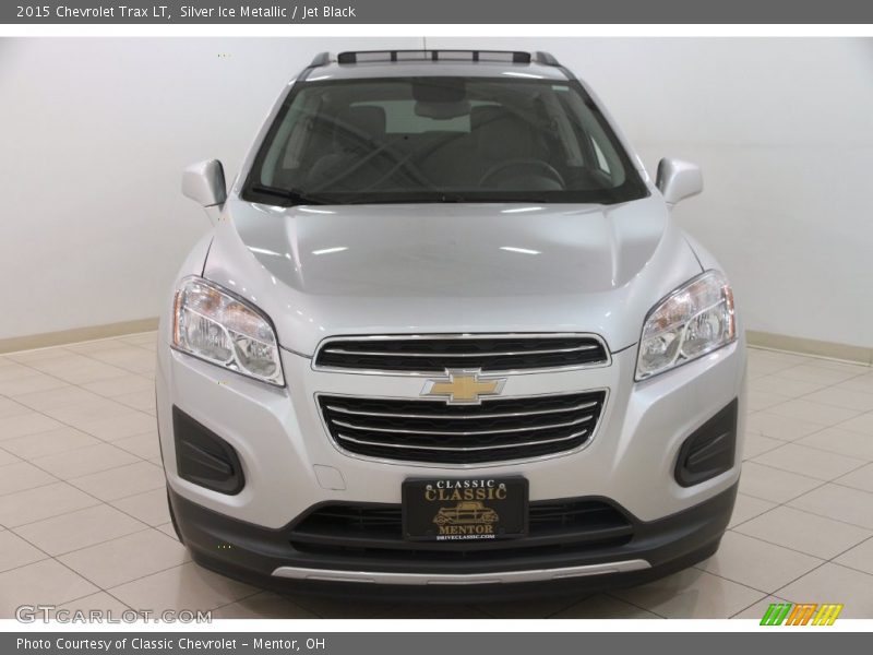 Silver Ice Metallic / Jet Black 2015 Chevrolet Trax LT