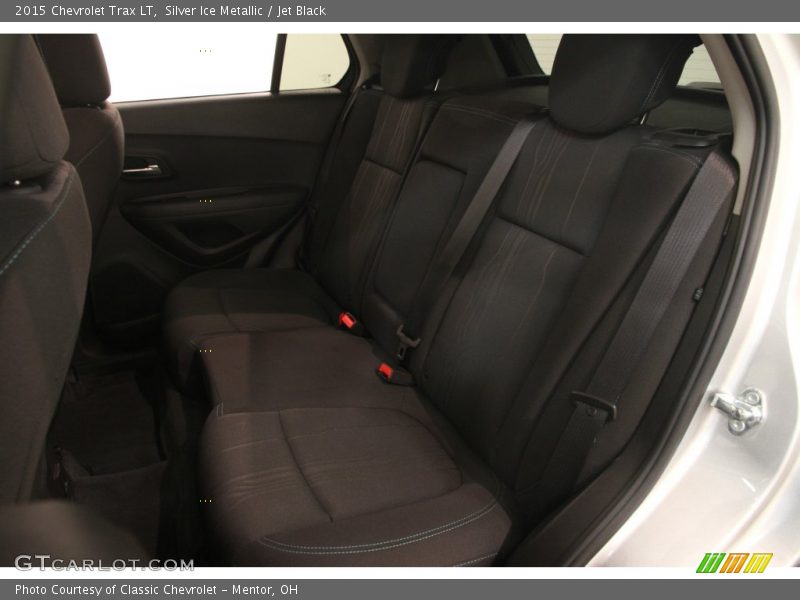 Silver Ice Metallic / Jet Black 2015 Chevrolet Trax LT