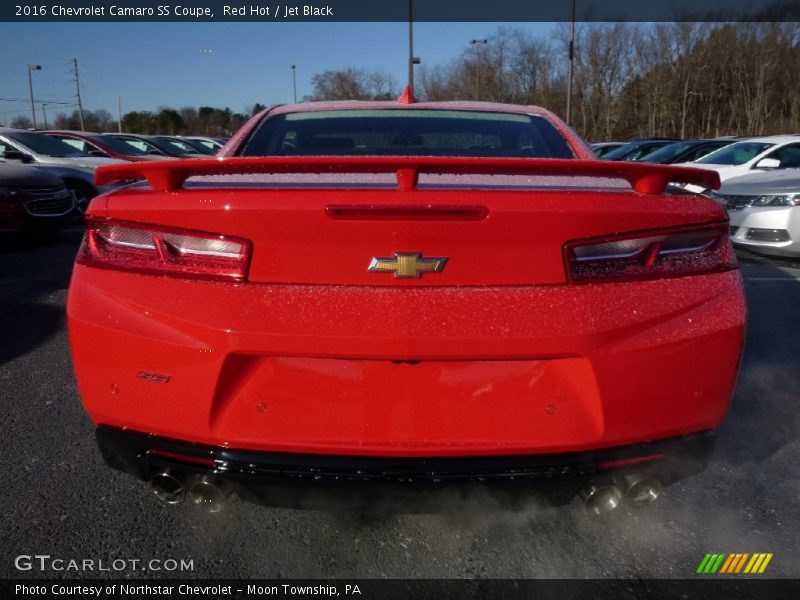 Red Hot / Jet Black 2016 Chevrolet Camaro SS Coupe
