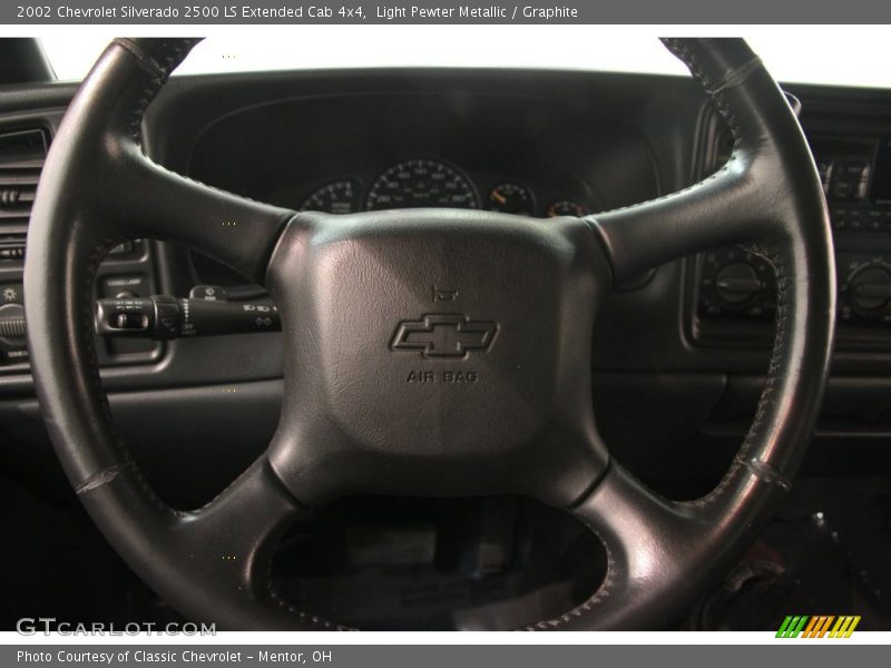 Light Pewter Metallic / Graphite 2002 Chevrolet Silverado 2500 LS Extended Cab 4x4