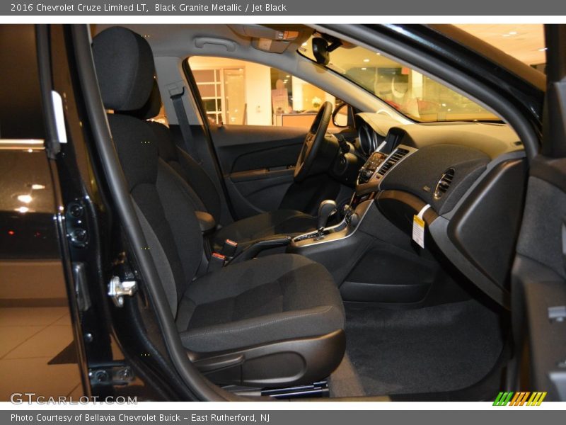 Black Granite Metallic / Jet Black 2016 Chevrolet Cruze Limited LT