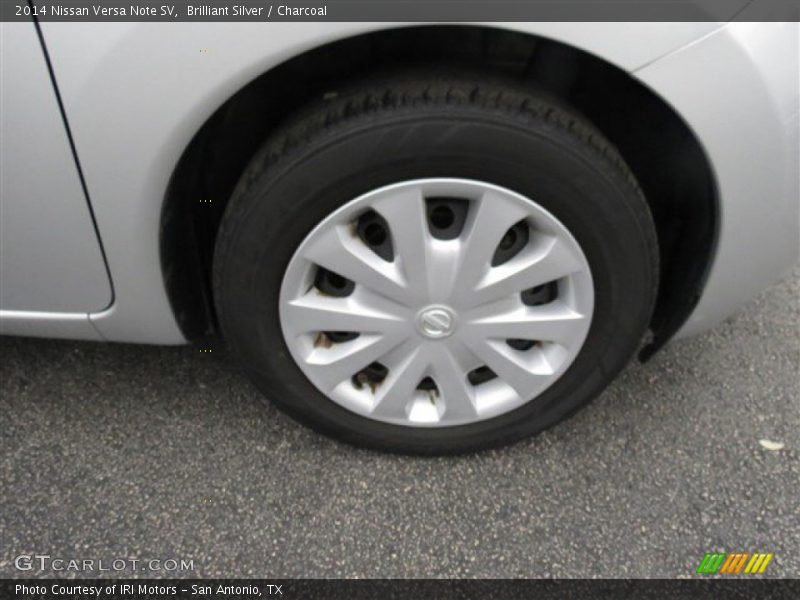 Brilliant Silver / Charcoal 2014 Nissan Versa Note SV