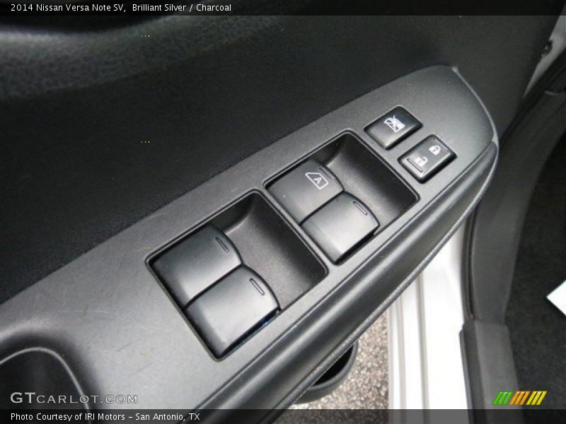 Brilliant Silver / Charcoal 2014 Nissan Versa Note SV