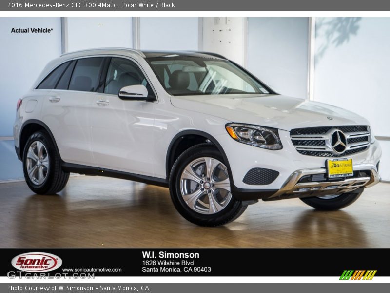 Polar White / Black 2016 Mercedes-Benz GLC 300 4Matic