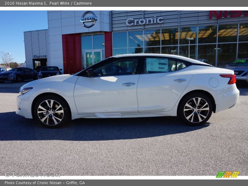 Pearl White / Cashmere 2016 Nissan Maxima S