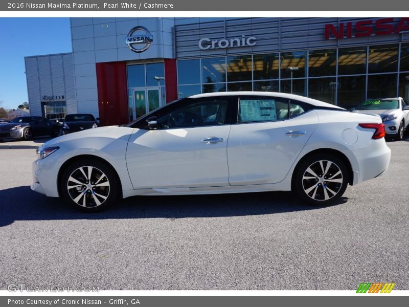 Pearl White / Cashmere 2016 Nissan Maxima Platinum