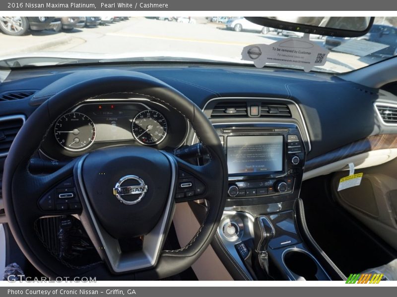 Pearl White / Cashmere 2016 Nissan Maxima Platinum