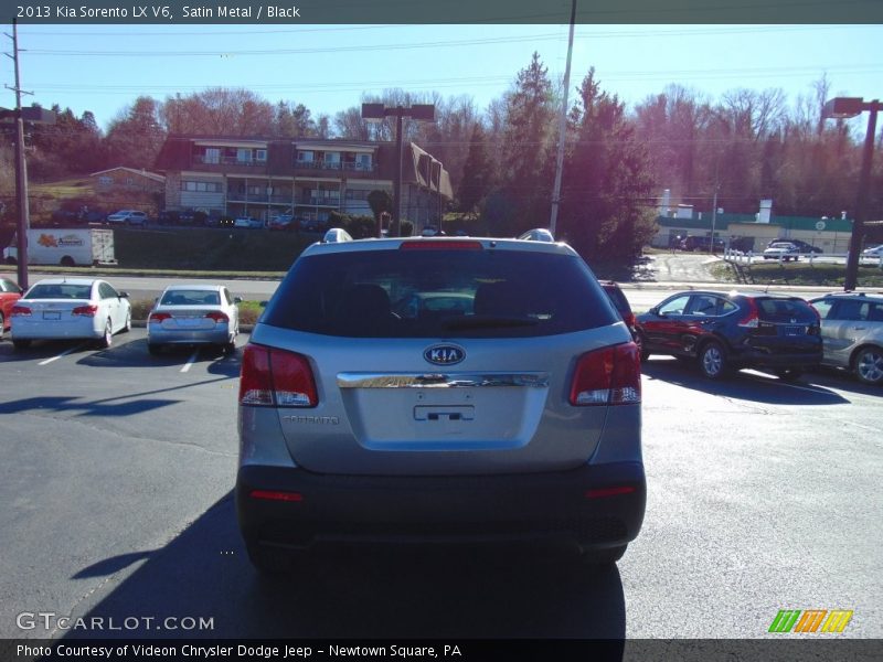 Satin Metal / Black 2013 Kia Sorento LX V6
