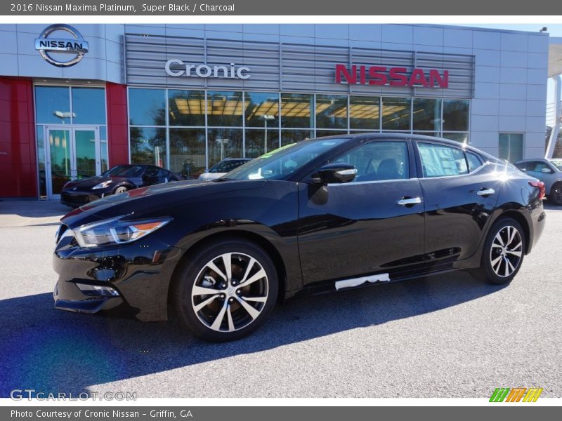 Super Black / Charcoal 2016 Nissan Maxima Platinum