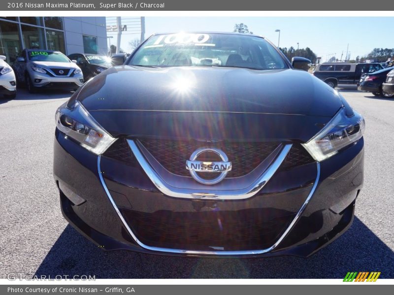 Super Black / Charcoal 2016 Nissan Maxima Platinum