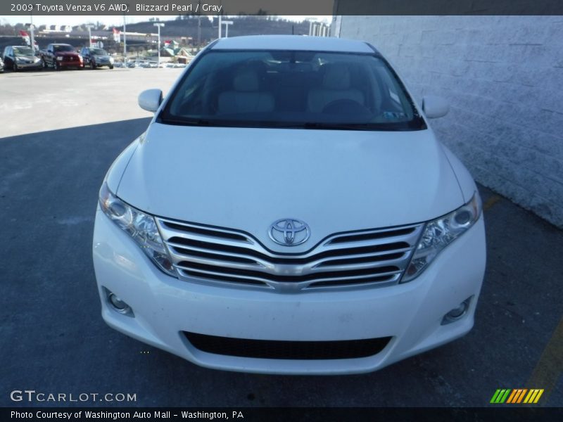 Blizzard Pearl / Gray 2009 Toyota Venza V6 AWD