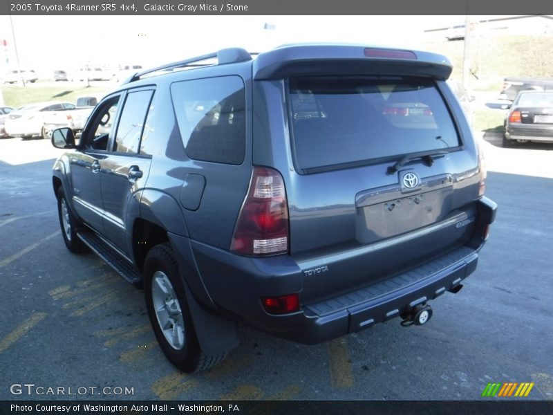 Galactic Gray Mica / Stone 2005 Toyota 4Runner SR5 4x4