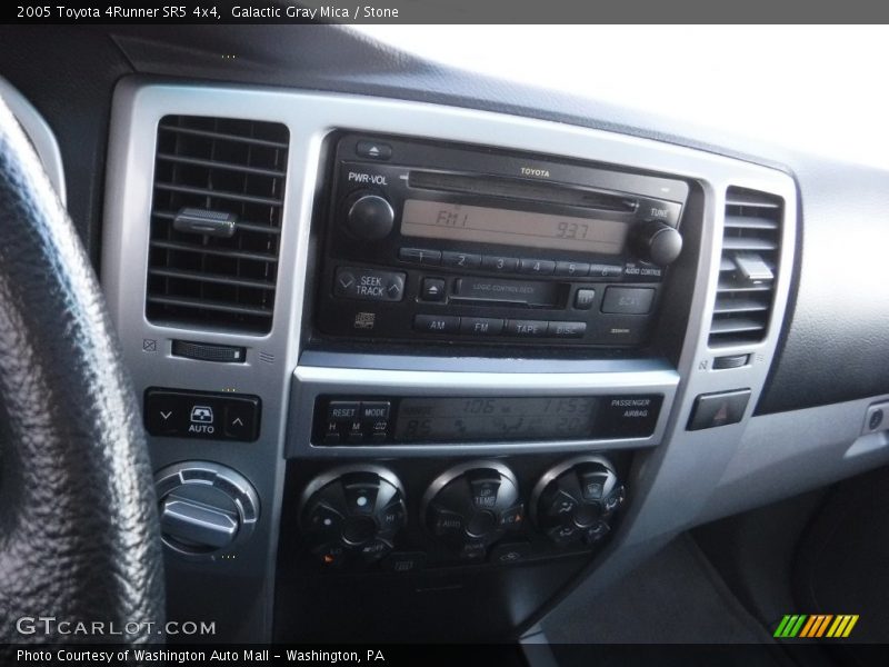 Galactic Gray Mica / Stone 2005 Toyota 4Runner SR5 4x4