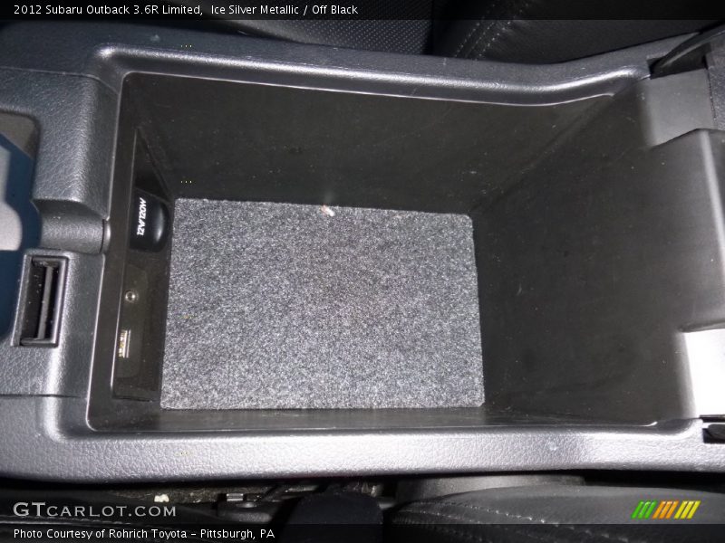 Ice Silver Metallic / Off Black 2012 Subaru Outback 3.6R Limited