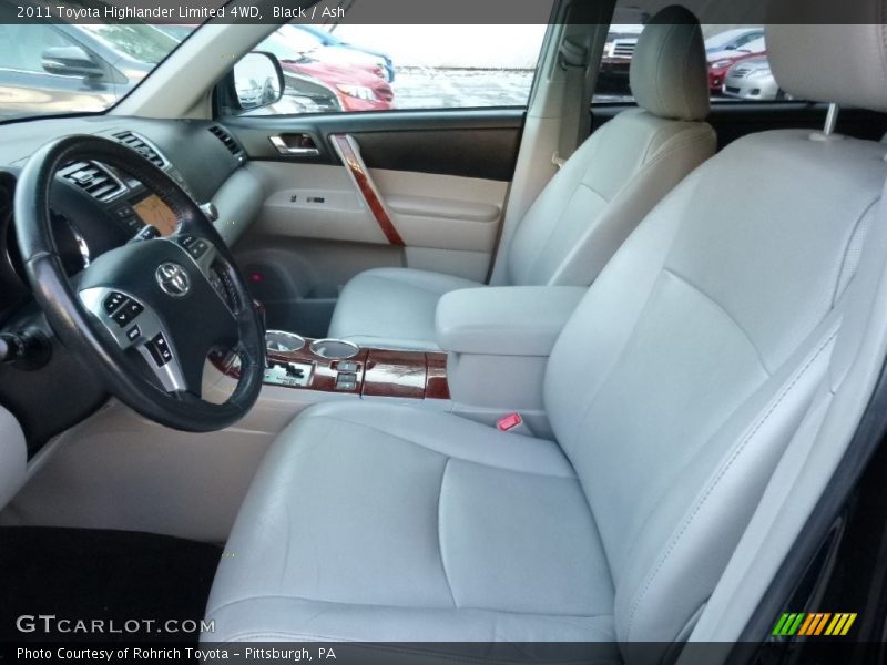Black / Ash 2011 Toyota Highlander Limited 4WD
