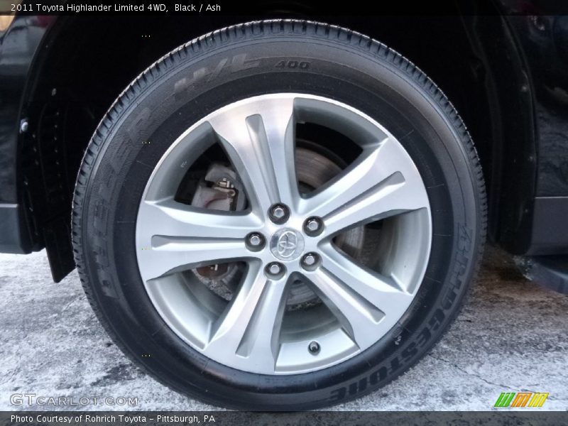 Black / Ash 2011 Toyota Highlander Limited 4WD