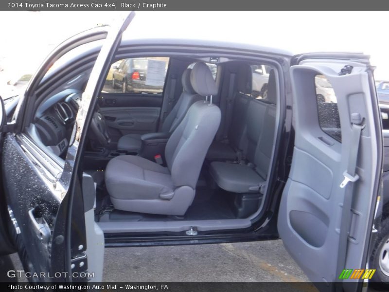 Black / Graphite 2014 Toyota Tacoma Access Cab 4x4