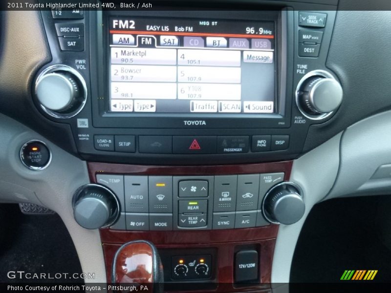 Black / Ash 2011 Toyota Highlander Limited 4WD