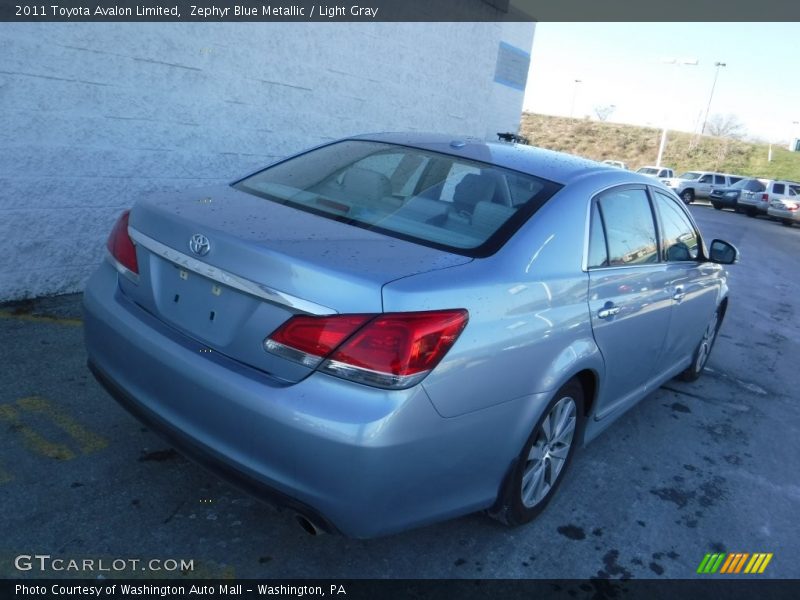Zephyr Blue Metallic / Light Gray 2011 Toyota Avalon Limited