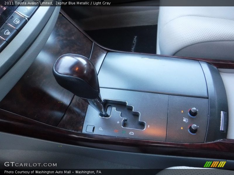 Zephyr Blue Metallic / Light Gray 2011 Toyota Avalon Limited