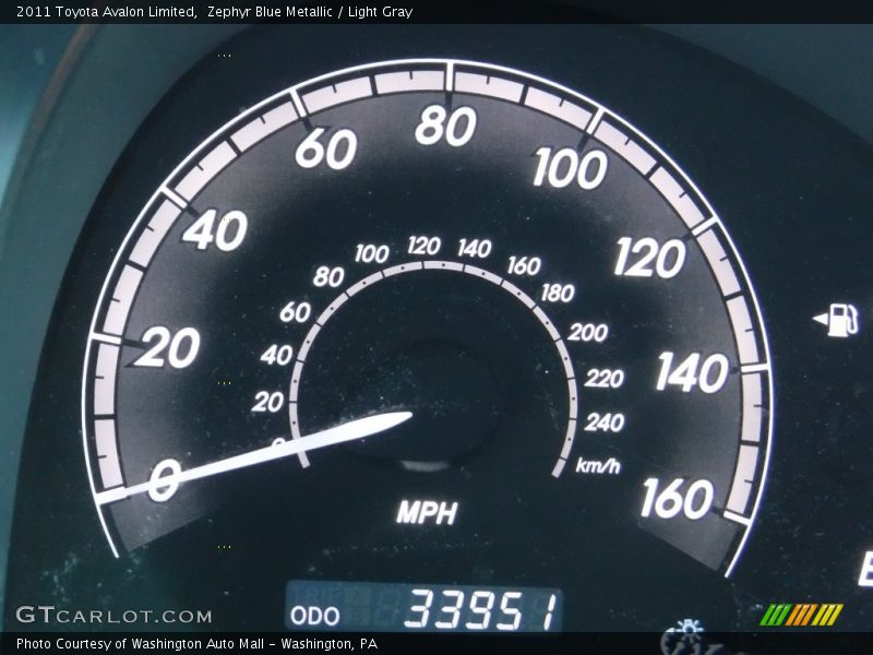 Zephyr Blue Metallic / Light Gray 2011 Toyota Avalon Limited