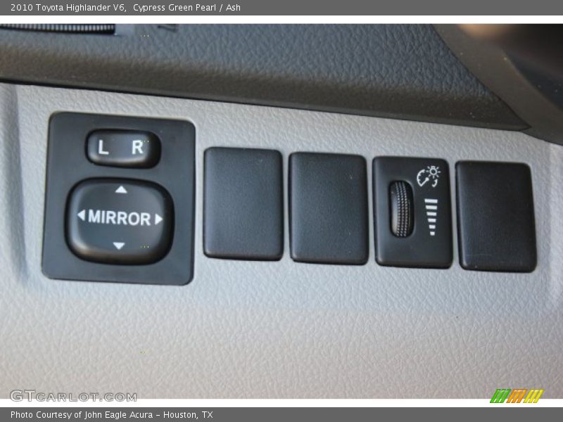 Cypress Green Pearl / Ash 2010 Toyota Highlander V6