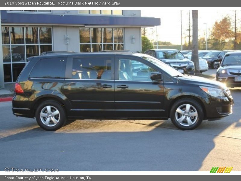 Nocturne Black Metallic / Aero Gray 2010 Volkswagen Routan SE