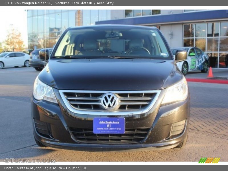 Nocturne Black Metallic / Aero Gray 2010 Volkswagen Routan SE