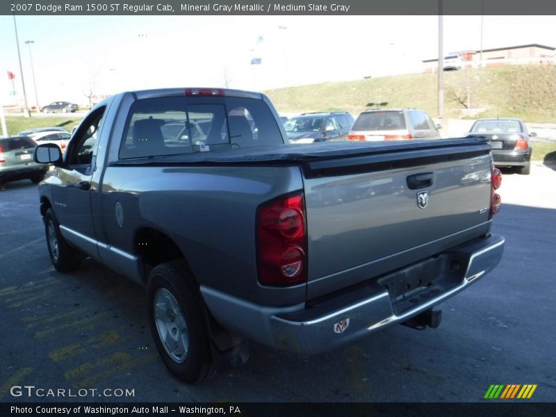 Mineral Gray Metallic / Medium Slate Gray 2007 Dodge Ram 1500 ST Regular Cab