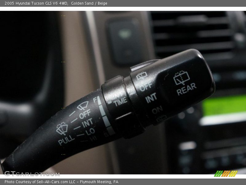 Golden Sand / Beige 2005 Hyundai Tucson GLS V6 4WD