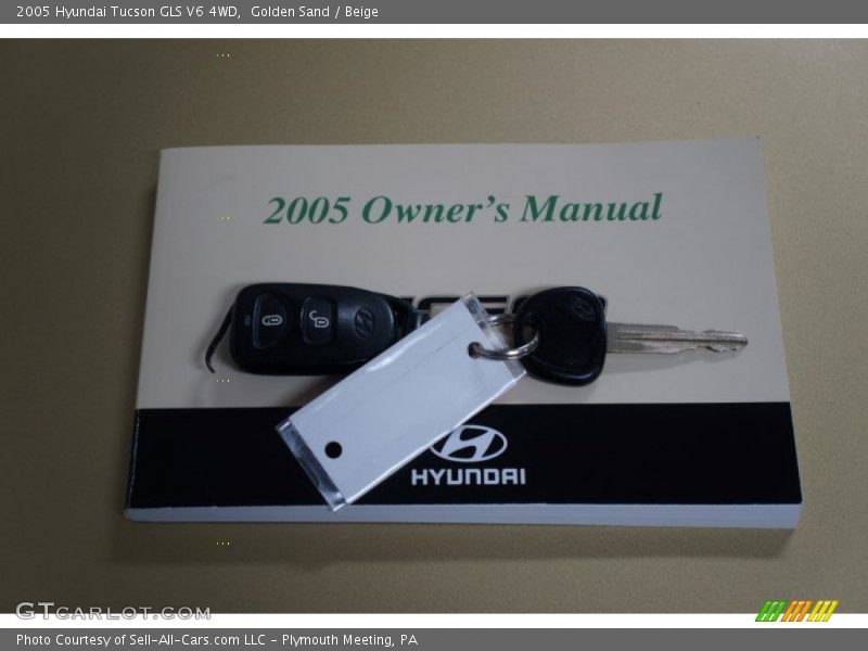 Golden Sand / Beige 2005 Hyundai Tucson GLS V6 4WD