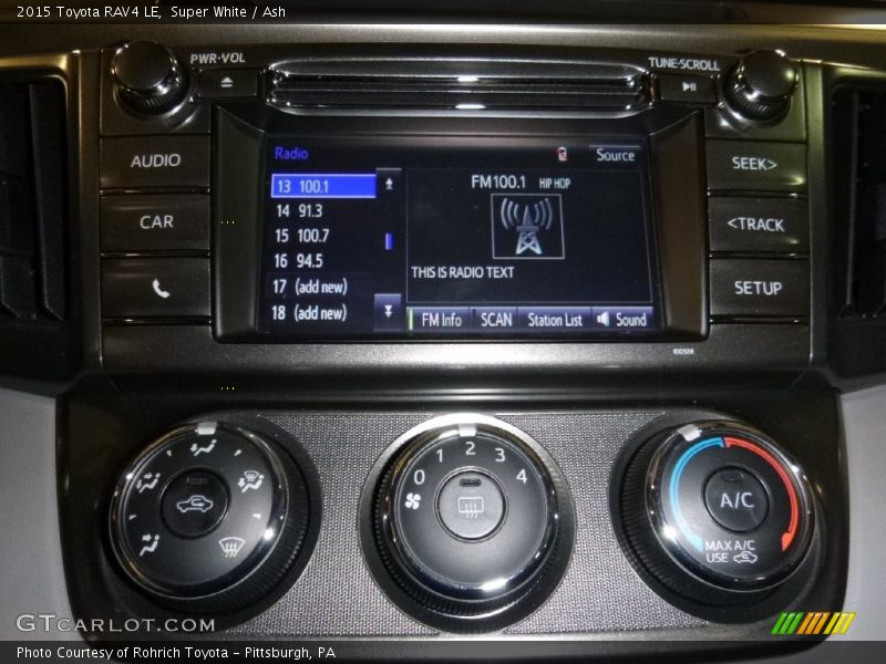 Super White / Ash 2015 Toyota RAV4 LE