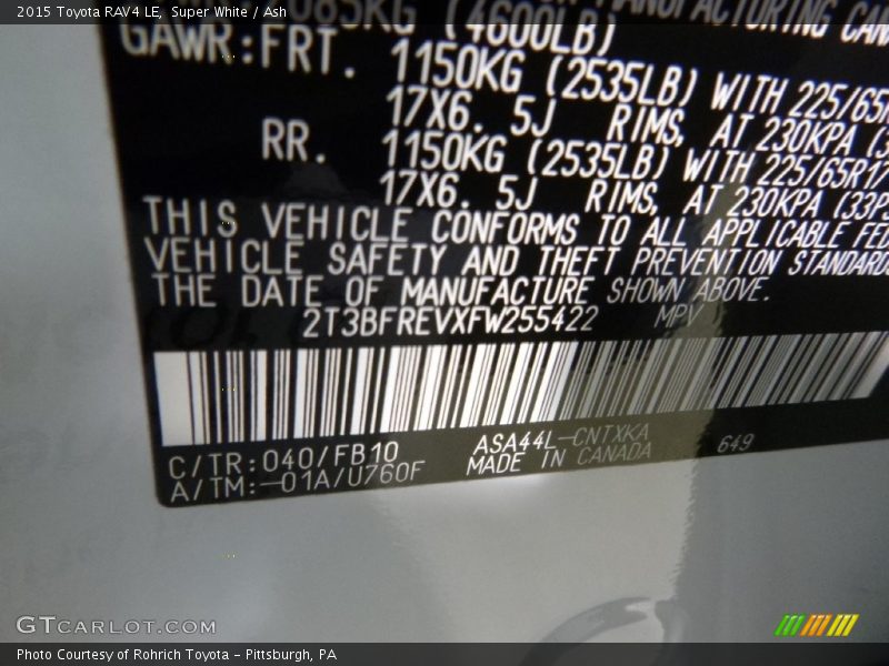 Super White / Ash 2015 Toyota RAV4 LE