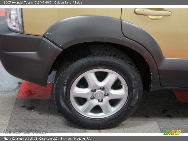 Golden Sand / Beige 2005 Hyundai Tucson GLS V6 4WD