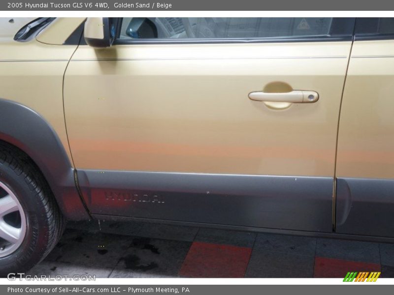 Golden Sand / Beige 2005 Hyundai Tucson GLS V6 4WD