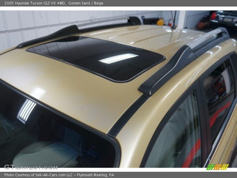 Golden Sand / Beige 2005 Hyundai Tucson GLS V6 4WD