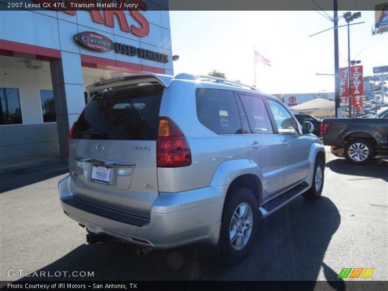 Titanium Metallic / Ivory 2007 Lexus GX 470
